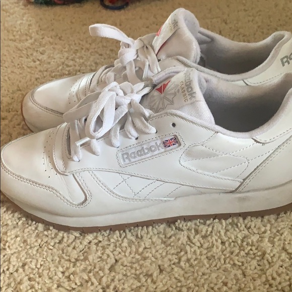 Classic Reebok - Picture 4 of 6